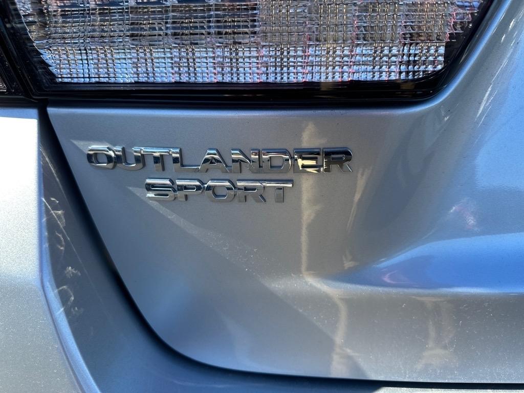 Mitsubishi Outlander Sport ES 2.0 AWC CVT 2021