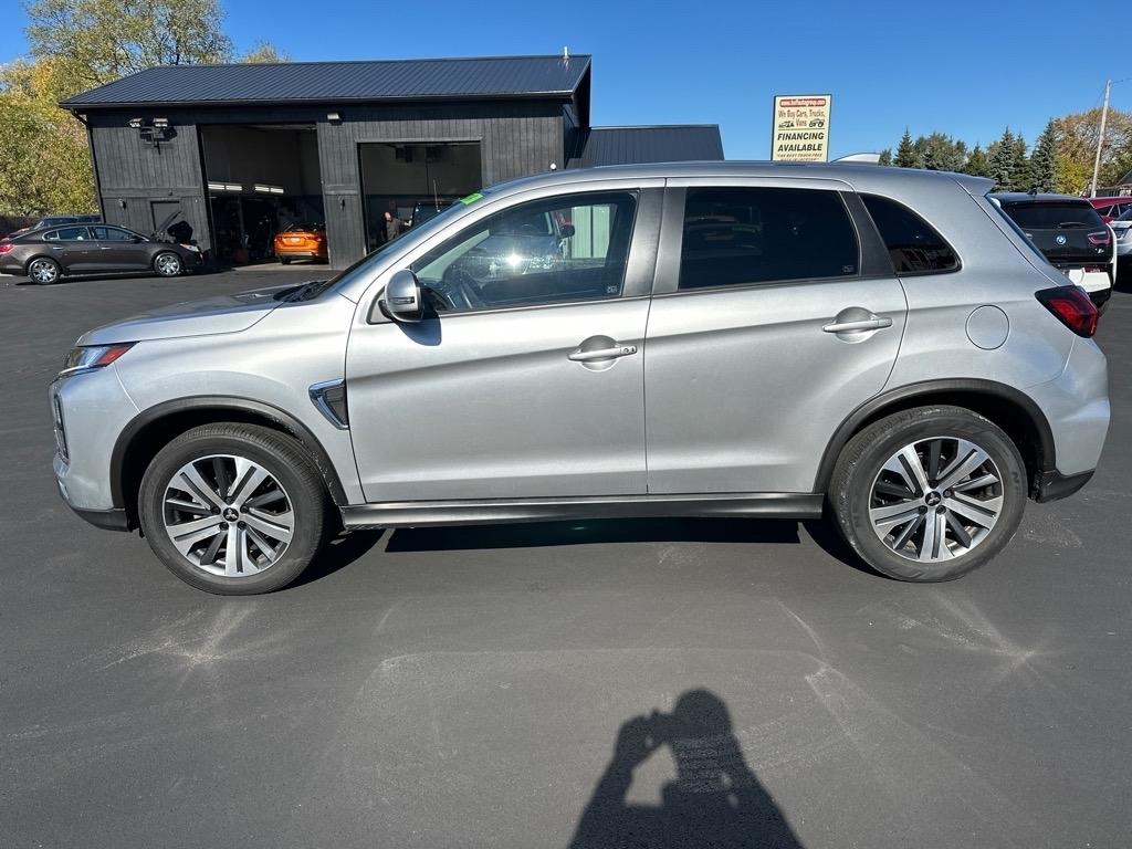 Mitsubishi Outlander Sport ES 2.0 AWC CVT 2021