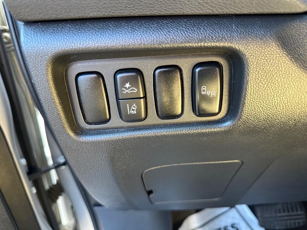 Mitsubishi Outlander Sport ES 2.0 AWC CVT 2021