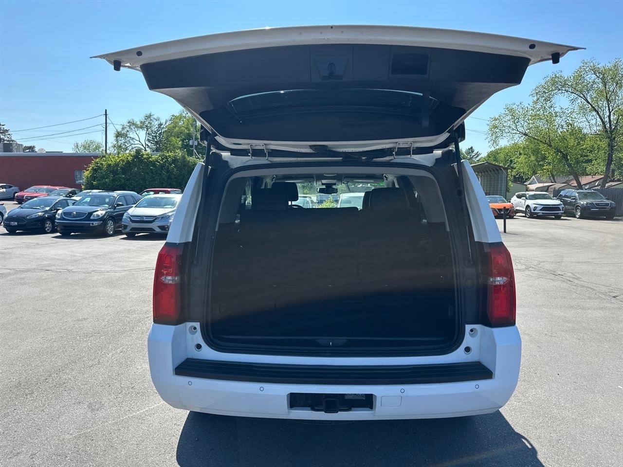 Chevrolet Tahoe 4WD 4dr Commercial 2020