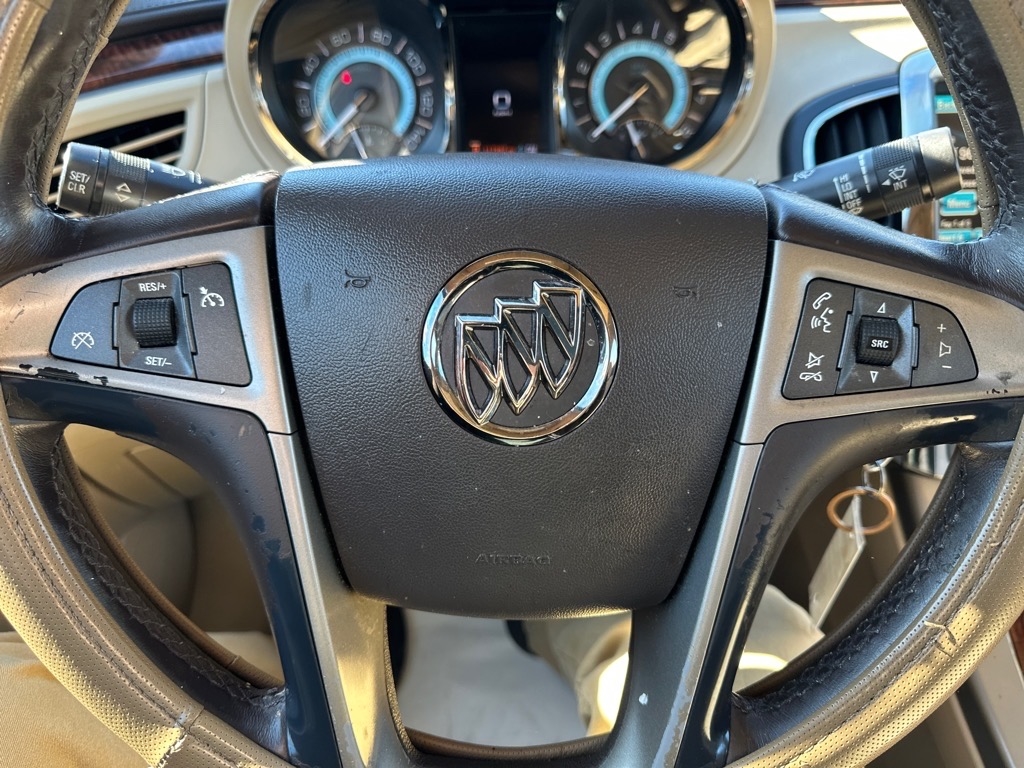 Buick LaCrosse 4dr Sdn Leather FWD 2013 Buick LaCrosse 4dr Sdn Leather FWD 2013