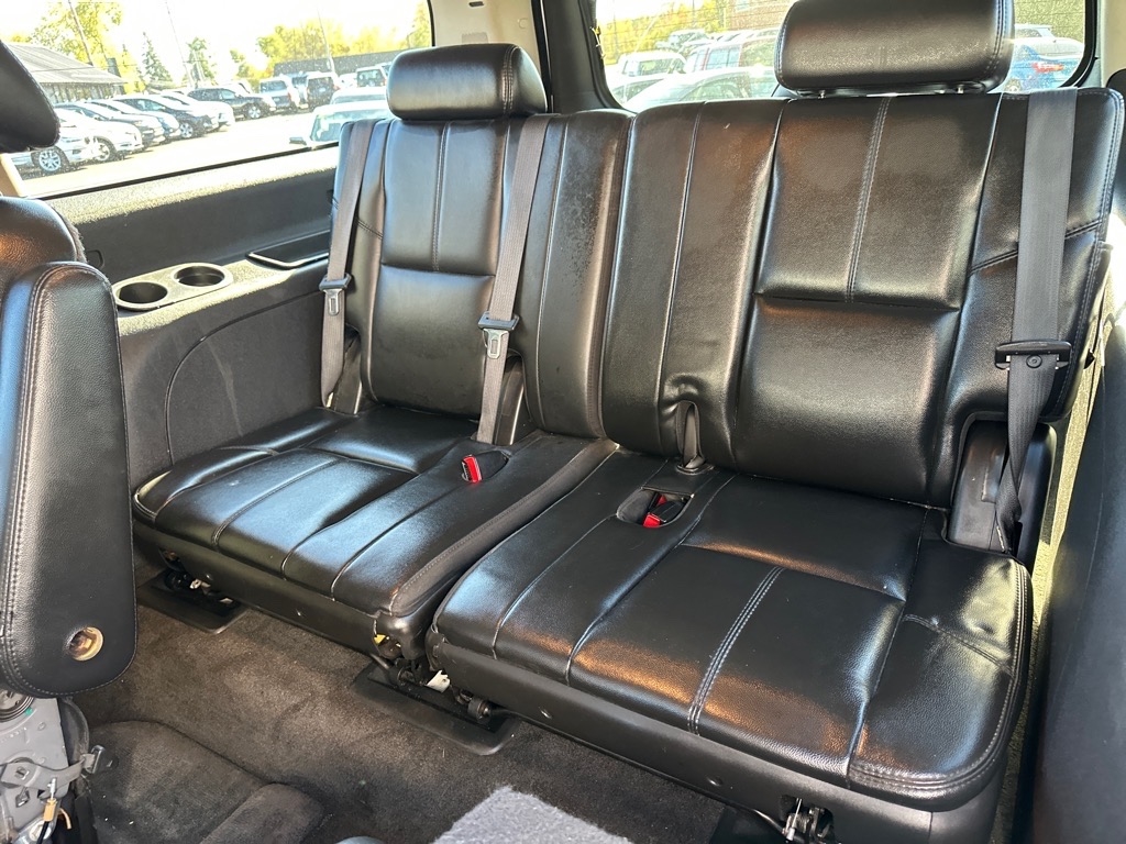 GMC Yukon XL 4WD 4dr 1500 SLT 2007 GMC Yukon XL 4WD 4dr 1500 SLT 2007