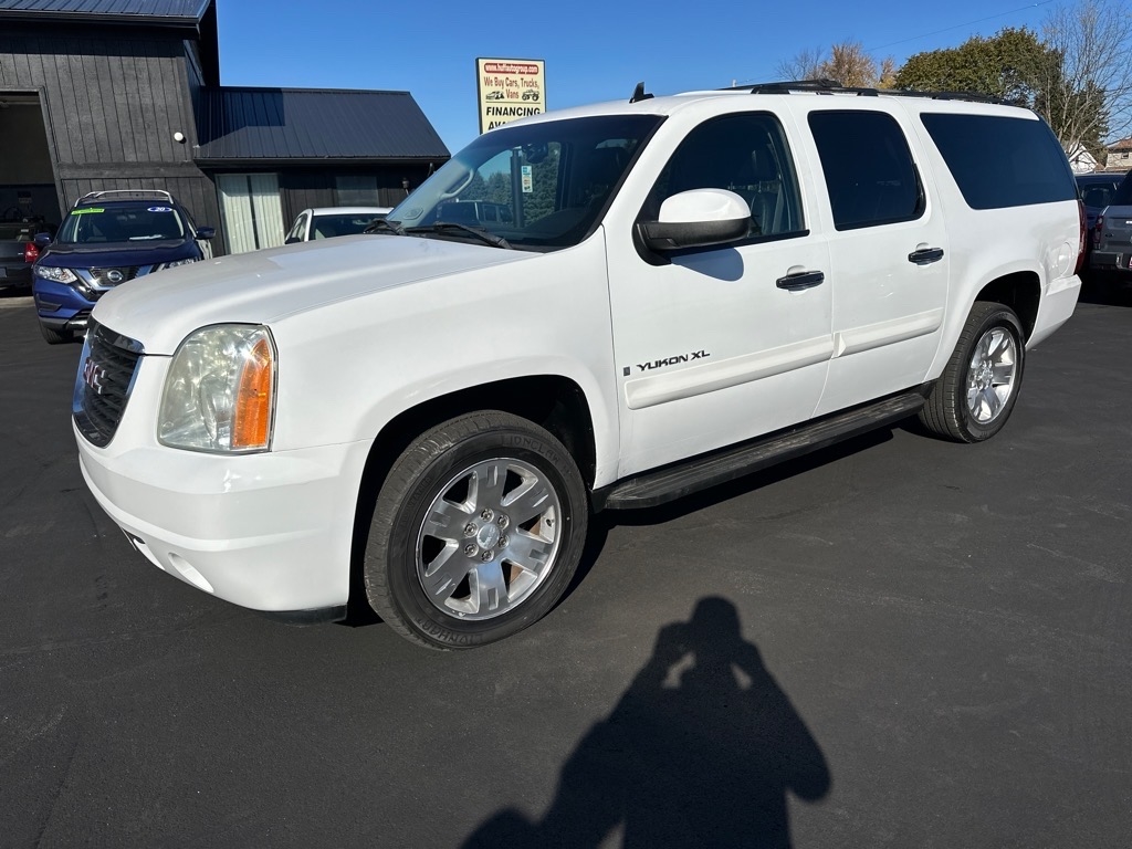 GMC Yukon XL 4WD 4dr 1500 SLT 2007 GMC Yukon XL 4WD 4dr 1500 SLT 2007