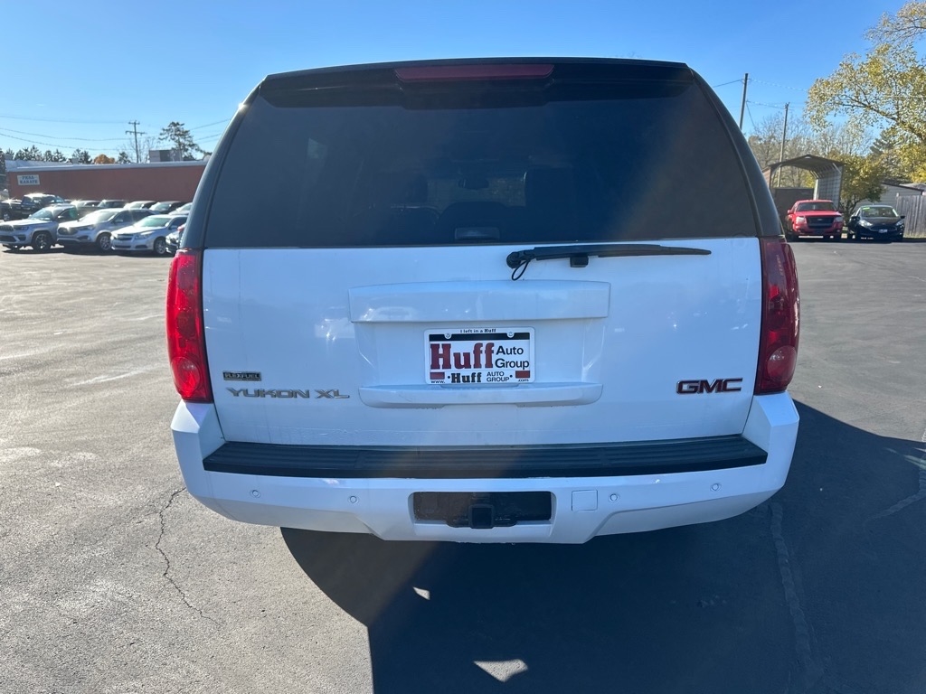 GMC Yukon XL 4WD 4dr 1500 SLT 2007 GMC Yukon XL 4WD 4dr 1500 SLT 2007
