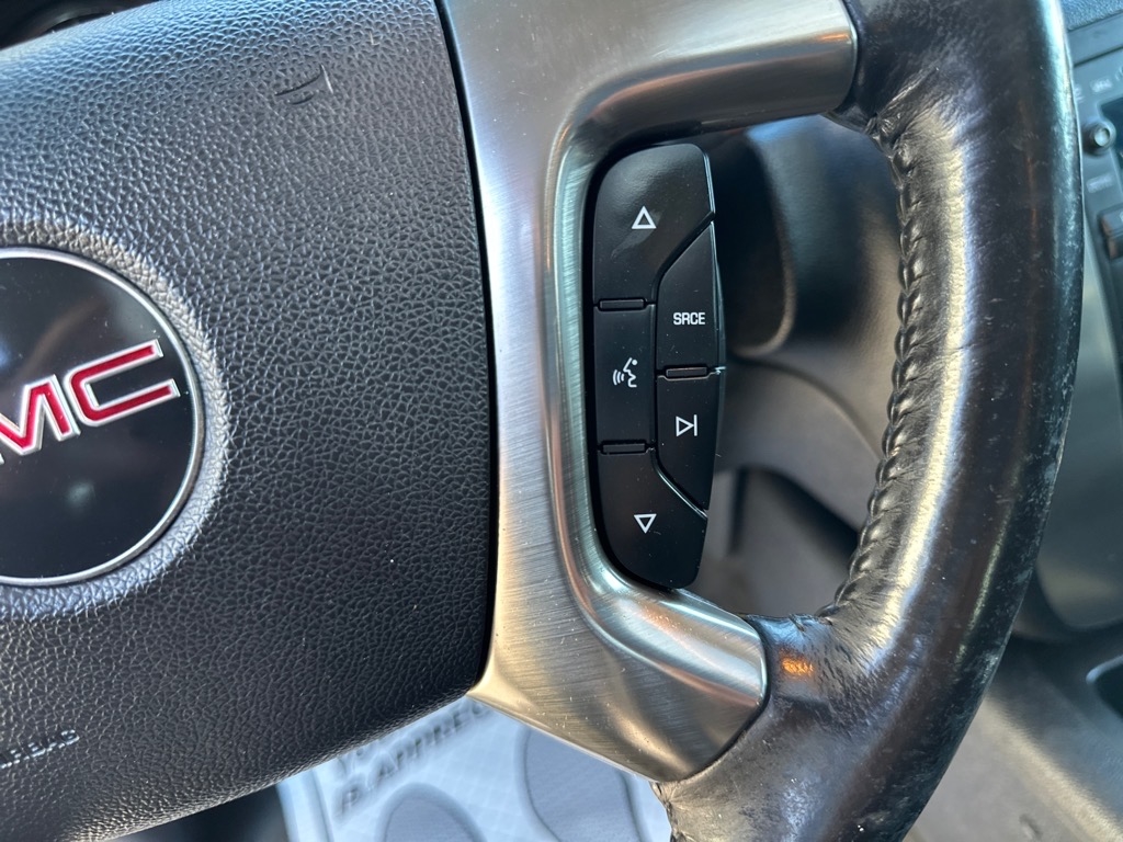 GMC Yukon XL 4WD 4dr 1500 SLT 2007