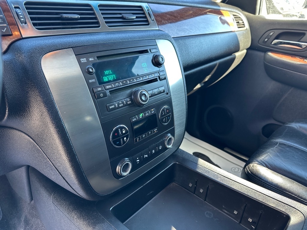 GMC Yukon XL 4WD 4dr 1500 SLT 2007