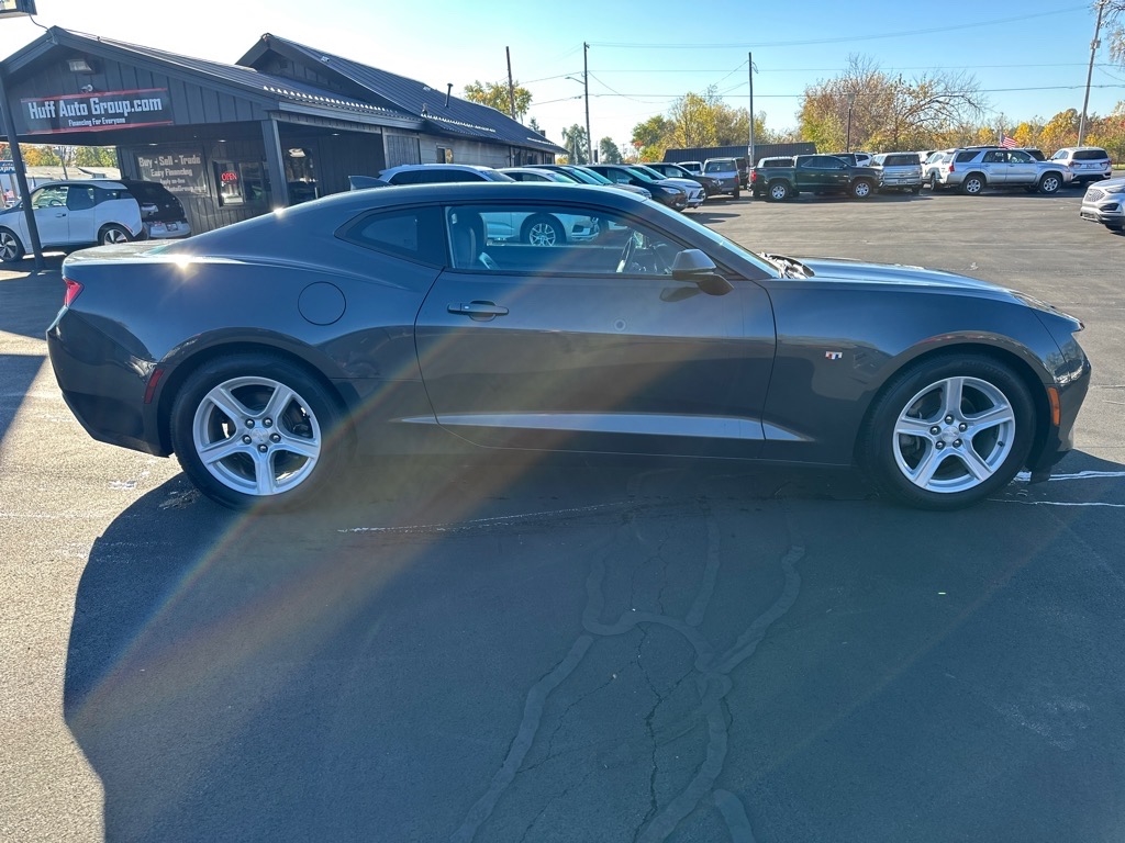Chevrolet Camaro 2dr Cpe 2LT 2016