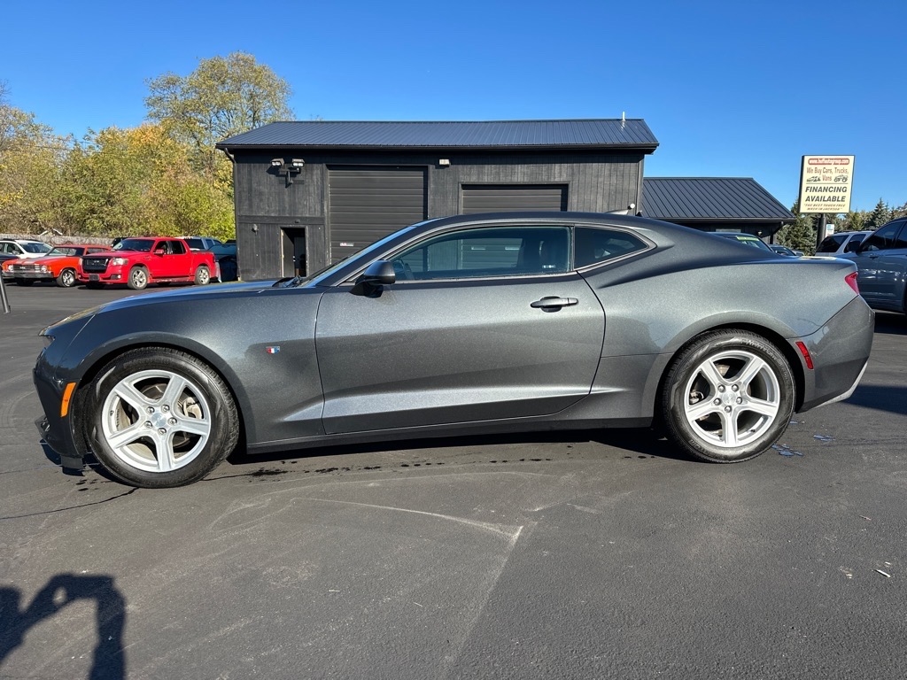 Chevrolet Camaro 2dr Cpe 2LT 2016