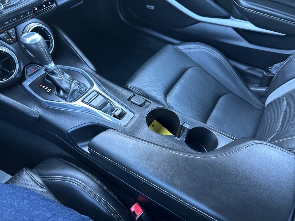 Chevrolet Camaro 2dr Cpe 2LT 2016