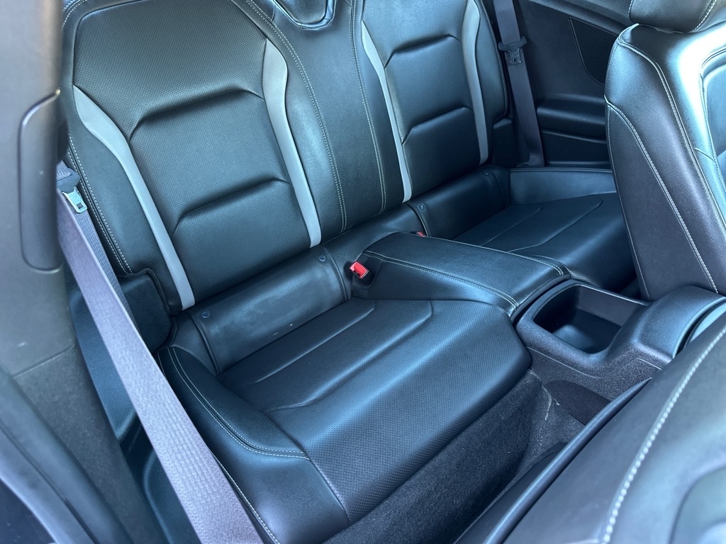 Chevrolet Camaro 2dr Cpe 2LT 2016