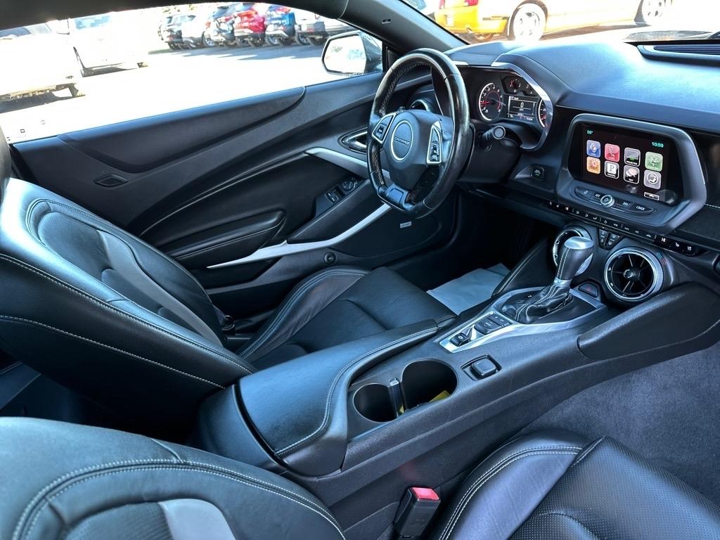 Chevrolet Camaro 2dr Cpe 2LT 2016