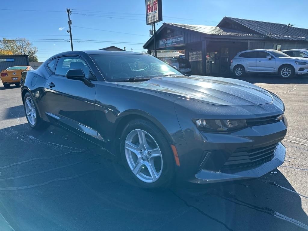 Chevrolet Camaro 2dr Cpe 2LT 2016