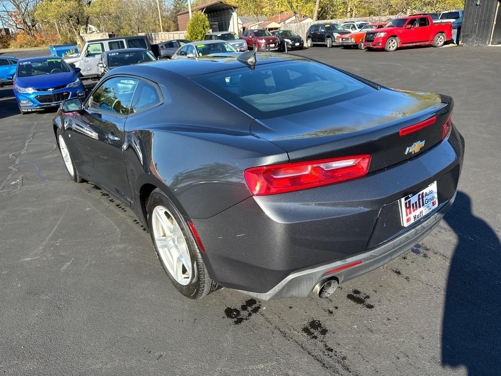 Chevrolet Camaro 2dr Cpe 2LT 2016