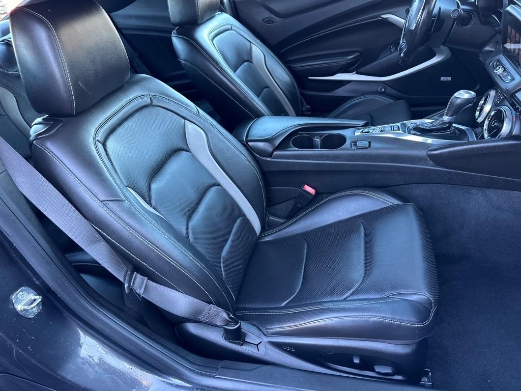 Chevrolet Camaro 2dr Cpe 2LT 2016