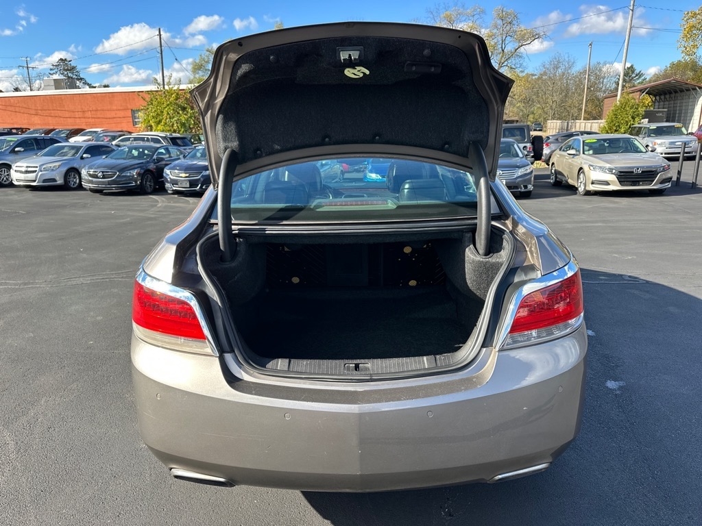 Buick LaCrosse 4dr Sdn CXS 3.6L 2010