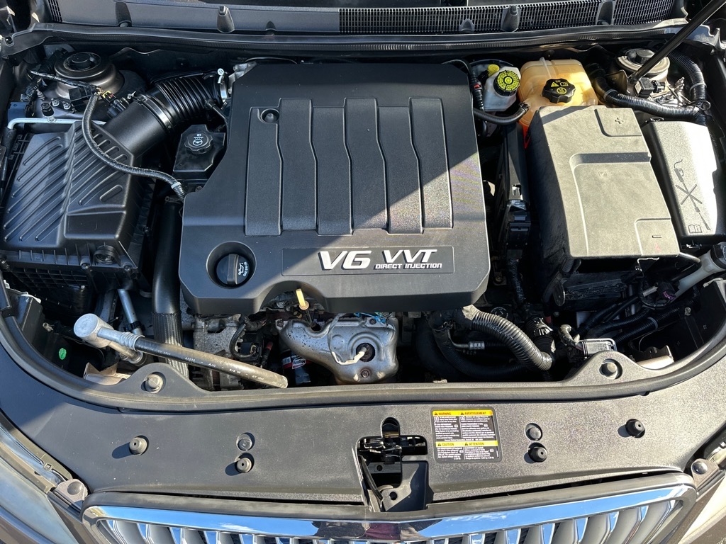 Buick LaCrosse 4dr Sdn CXS 3.6L 2010