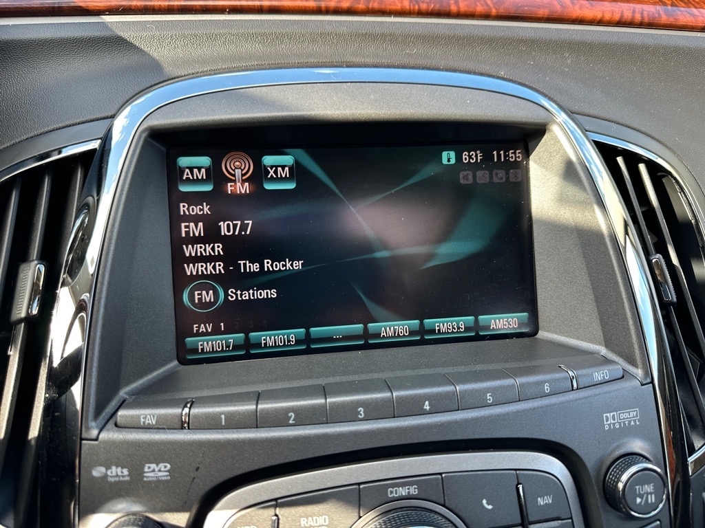 Buick LaCrosse 4dr Sdn CXS 3.6L 2010