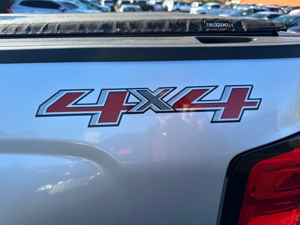 Chevrolet Silverado 1500 4WD Crew Cab 143.5" LT w/1LT 2014 Chevrolet Silverado 1500 4WD Crew Cab 143.5" LT w/1LT 2014