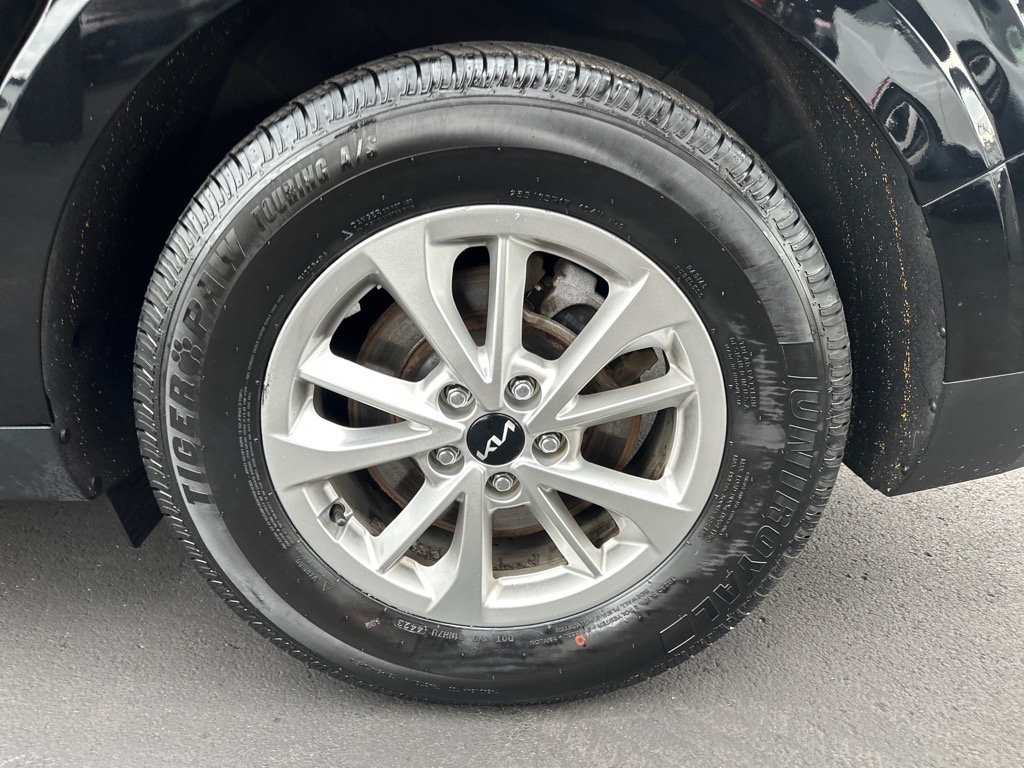 Kia Carnival LXS FWD 2022