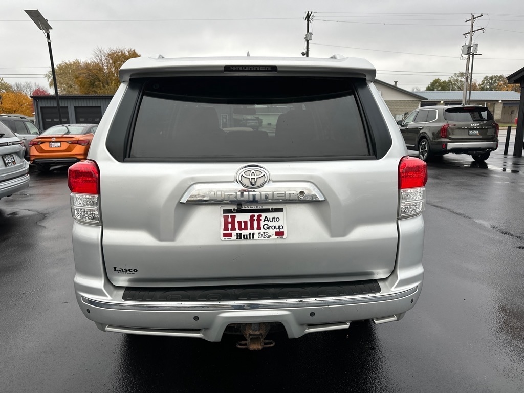 Toyota 4Runner 4WD 4dr V6 Limited (Natl) 2013