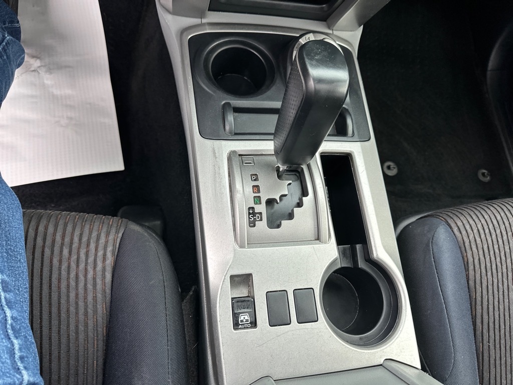 Toyota 4Runner 4WD 4dr V6 Limited (Natl) 2013