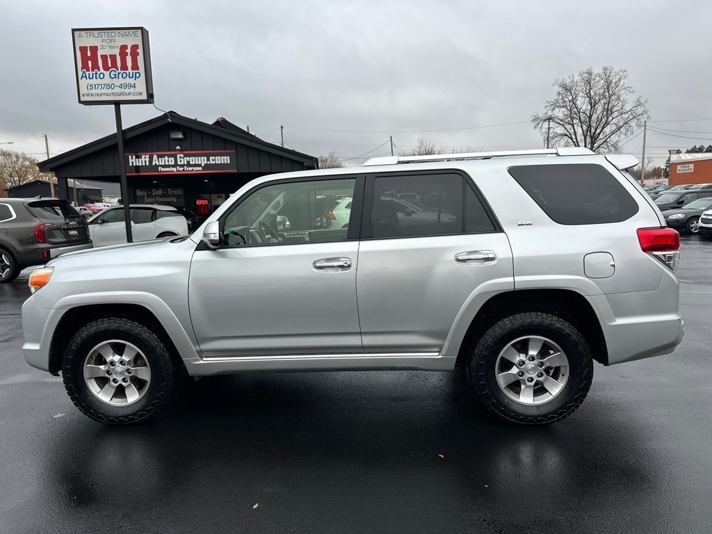 Toyota 4Runner 4WD 4dr V6 Limited (Natl) 2013