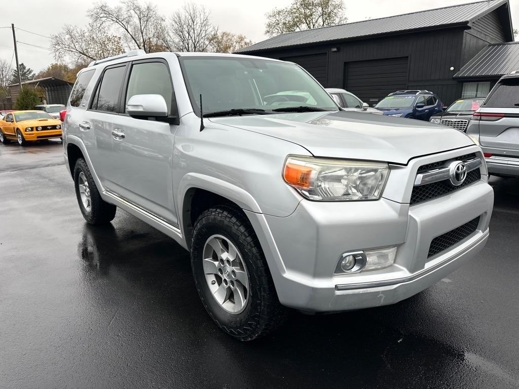 2013 Toyota 4Runner 4WD 4dr V6 SR5 (Natl)