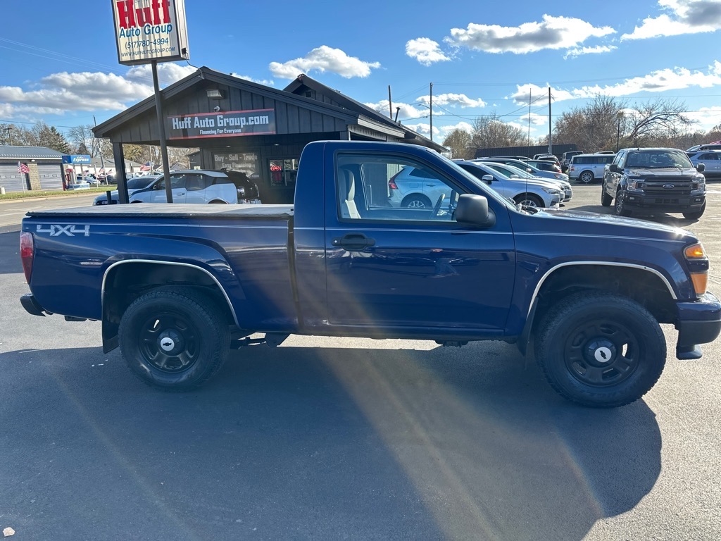2011 Chevrolet Colorado Work Truck photo 2