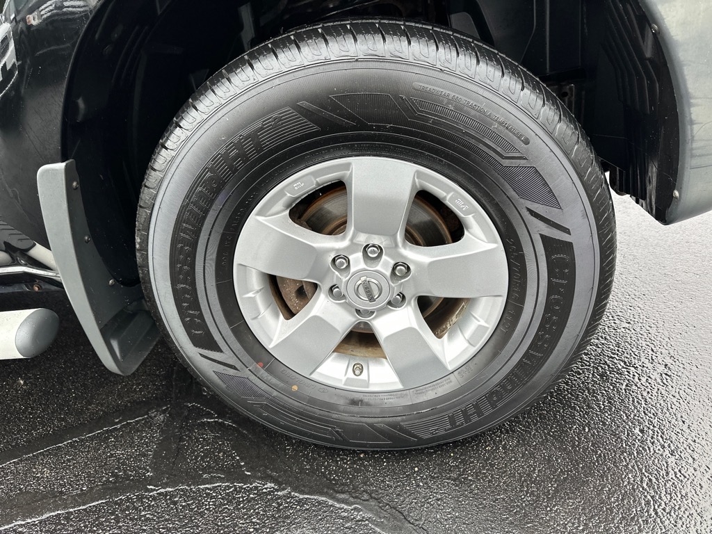 Nissan Xterra 4WD 4dr Auto S 2011