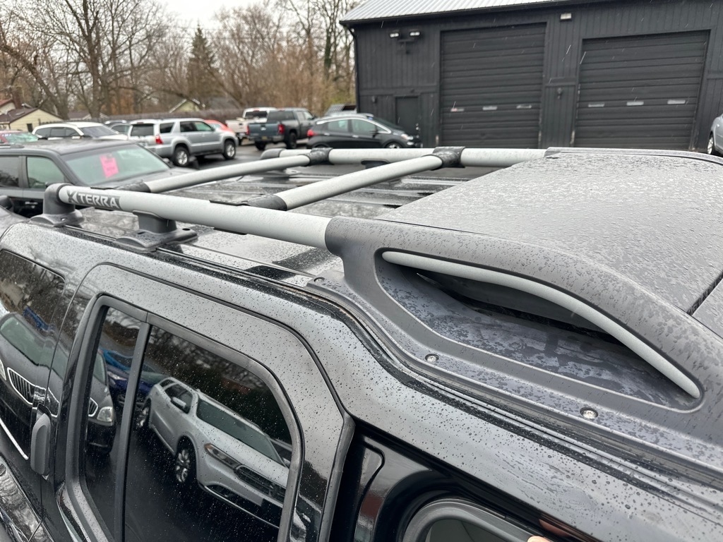 Nissan Xterra 4WD 4dr Auto S 2011