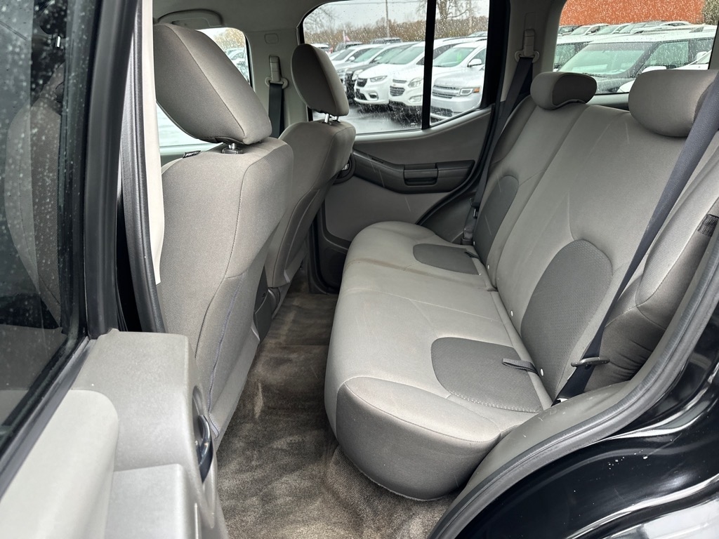 Nissan Xterra 4WD 4dr Auto S 2011