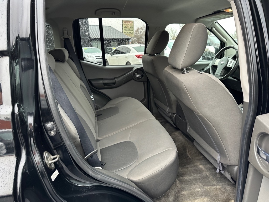 Nissan Xterra 4WD 4dr Auto S 2011