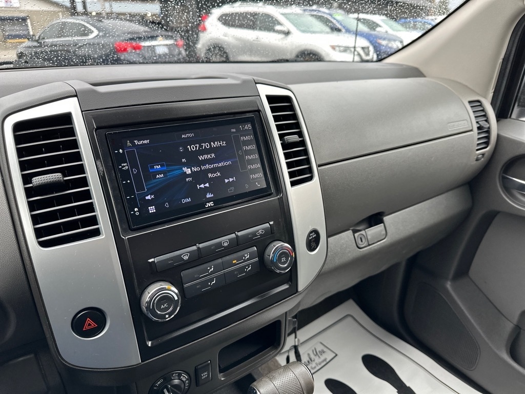 Nissan Xterra 4WD 4dr Auto S 2011