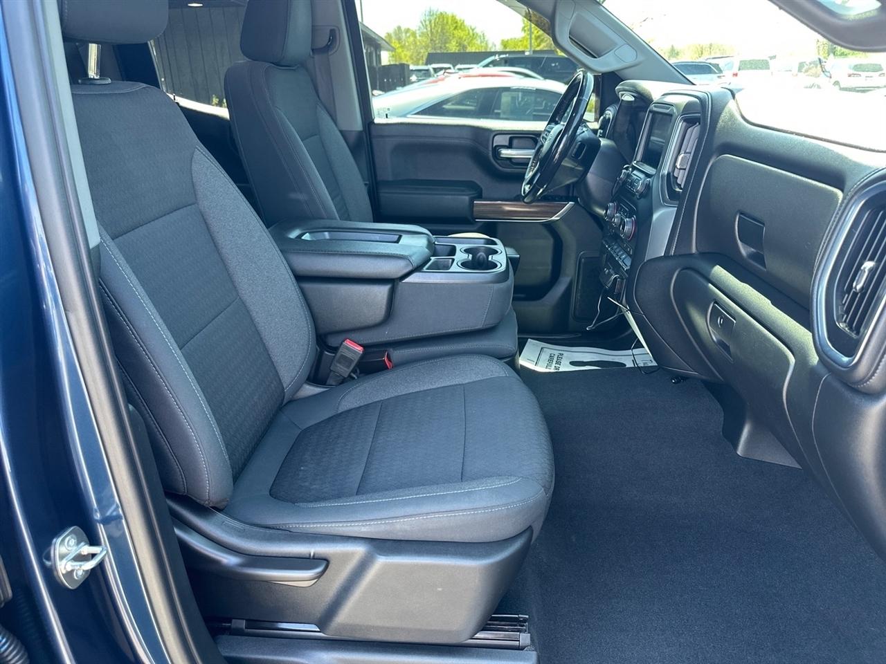 Chevrolet Silverado 1500 4WD Double Cab 147" LT 2020