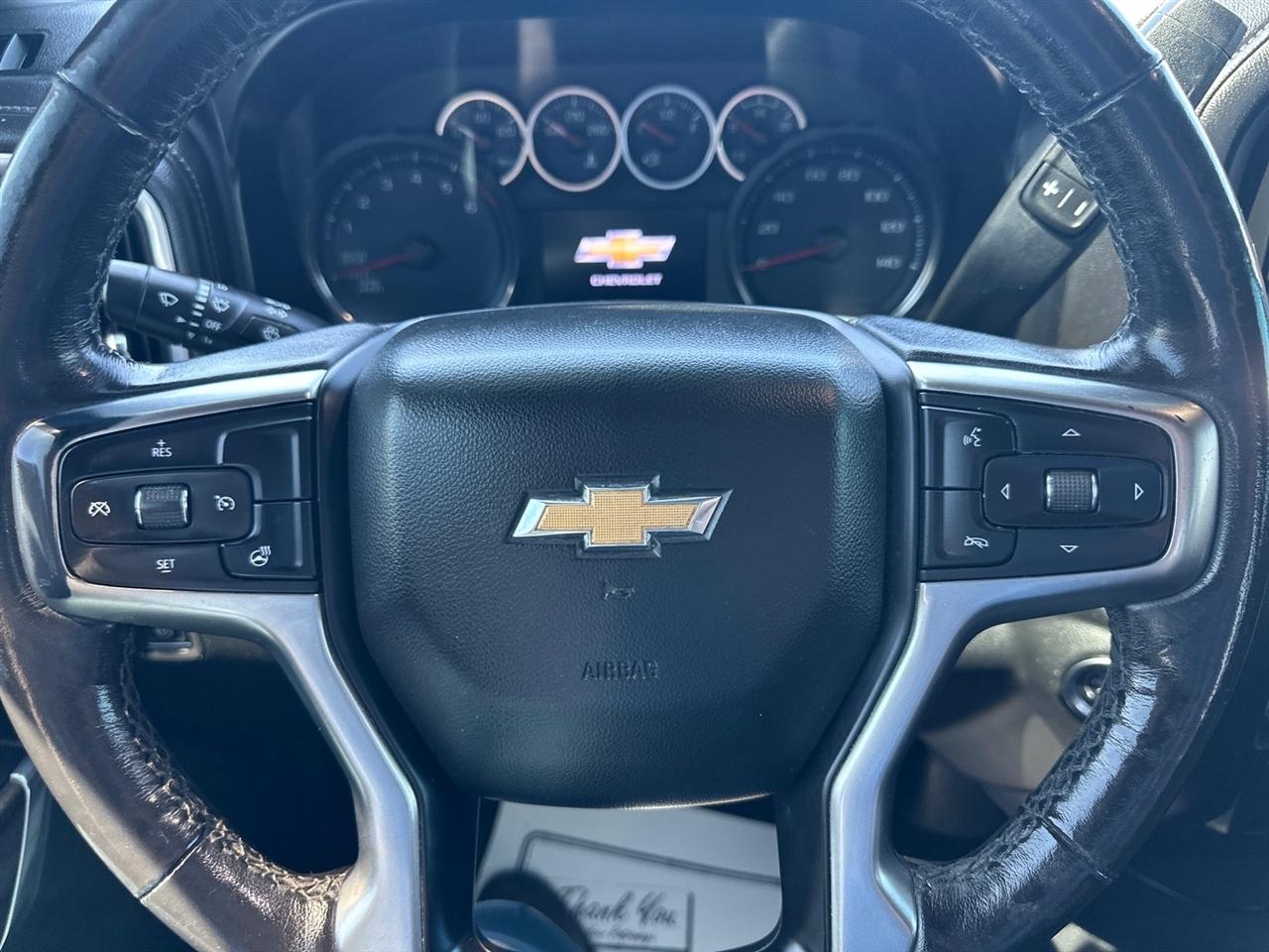Chevrolet Silverado 1500 4WD Double Cab 147" LT 2020