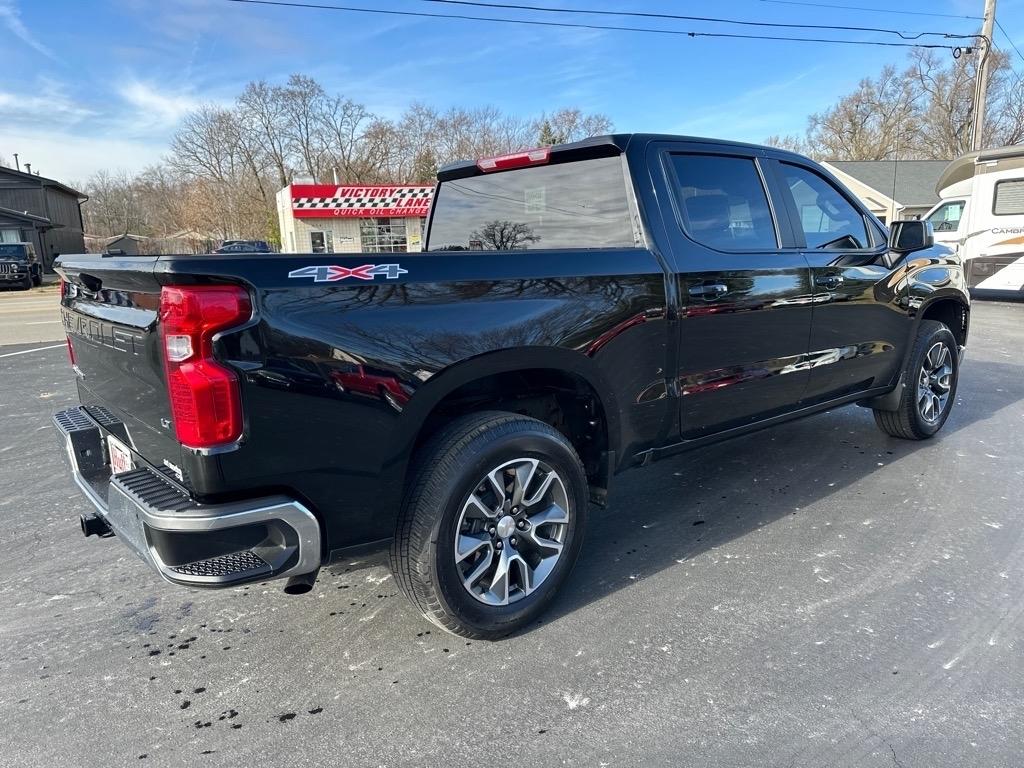 Chevrolet Silverado 1500 4WD Crew Cab 147" LT w/2FL 2025