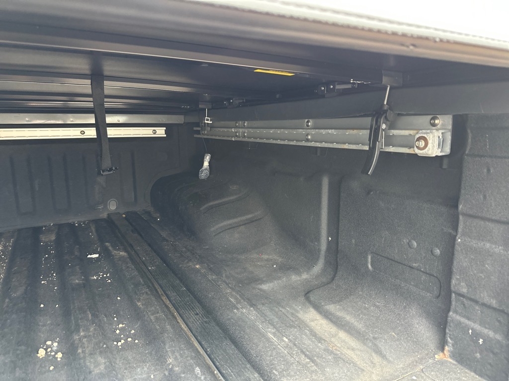 Nissan Frontier 4WD Crew Cab SWB Auto SV 2016