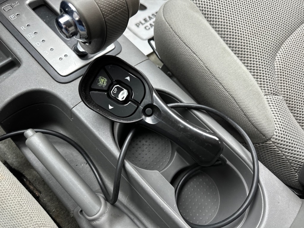 Nissan Frontier 4WD Crew Cab SWB Auto SV 2016