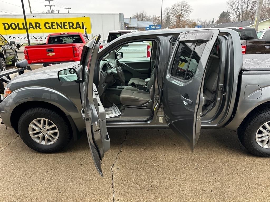 Nissan Frontier 4WD Crew Cab SWB Auto SV 2016