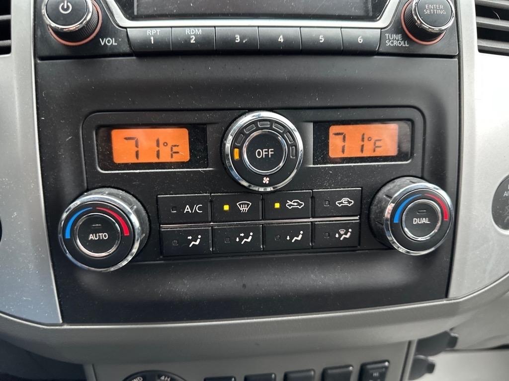 Nissan Frontier 4WD Crew Cab SWB Auto SV 2016