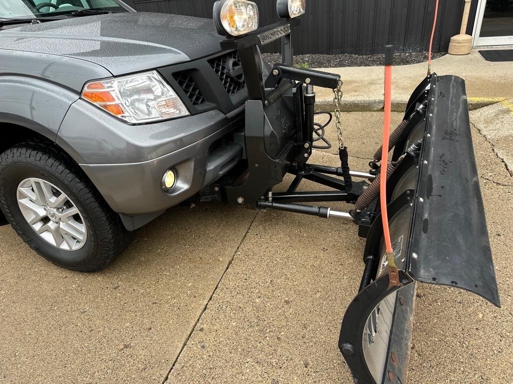 Nissan Frontier 4WD Crew Cab SWB Auto SV 2016