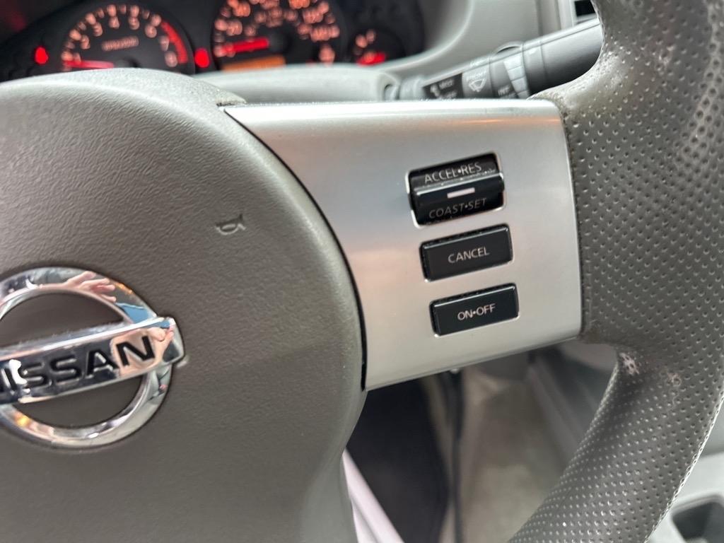 Nissan Frontier 4WD Crew Cab SWB Auto SV 2016