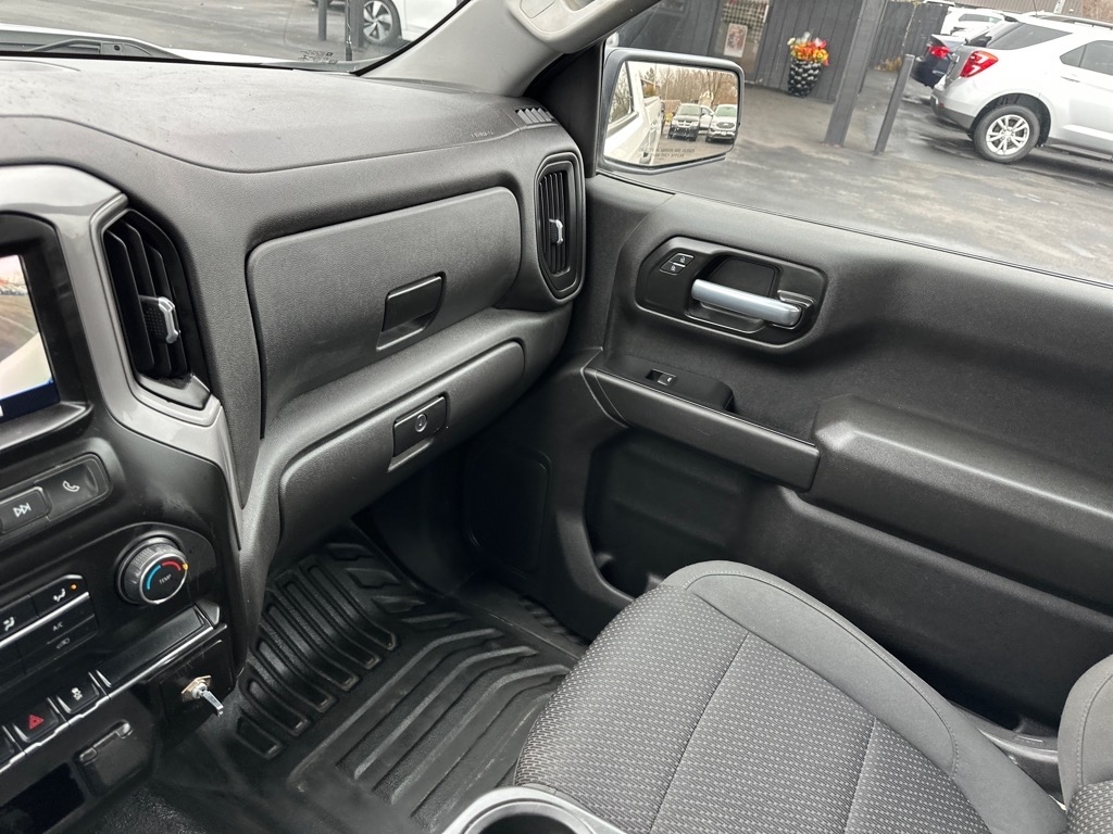 Chevrolet Silverado 1500 4WD Reg Cab 140" Work Truck 2021