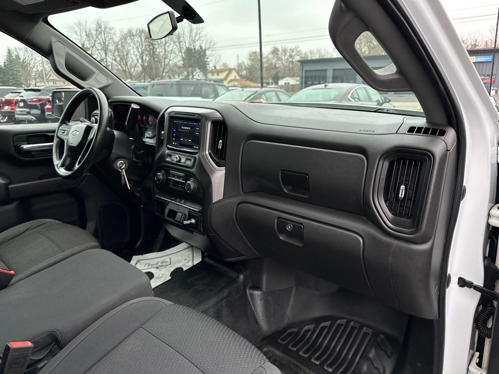 Chevrolet Silverado 1500 4WD Reg Cab 140" Work Truck 2021