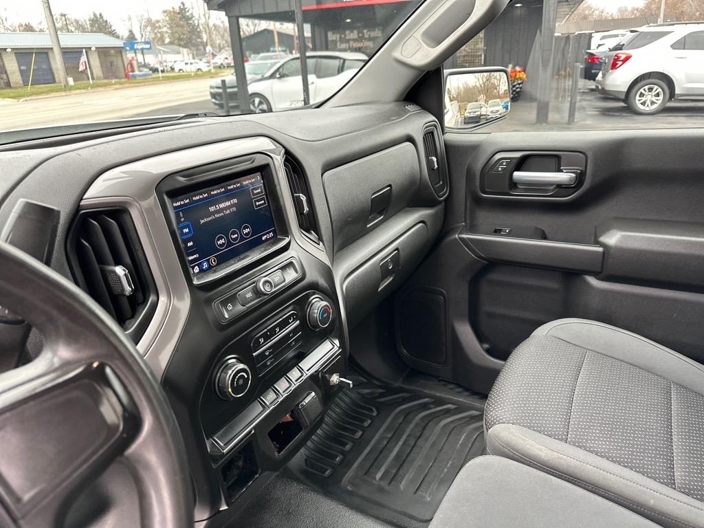 Chevrolet Silverado 1500 4WD Reg Cab 140" Work Truck 2021