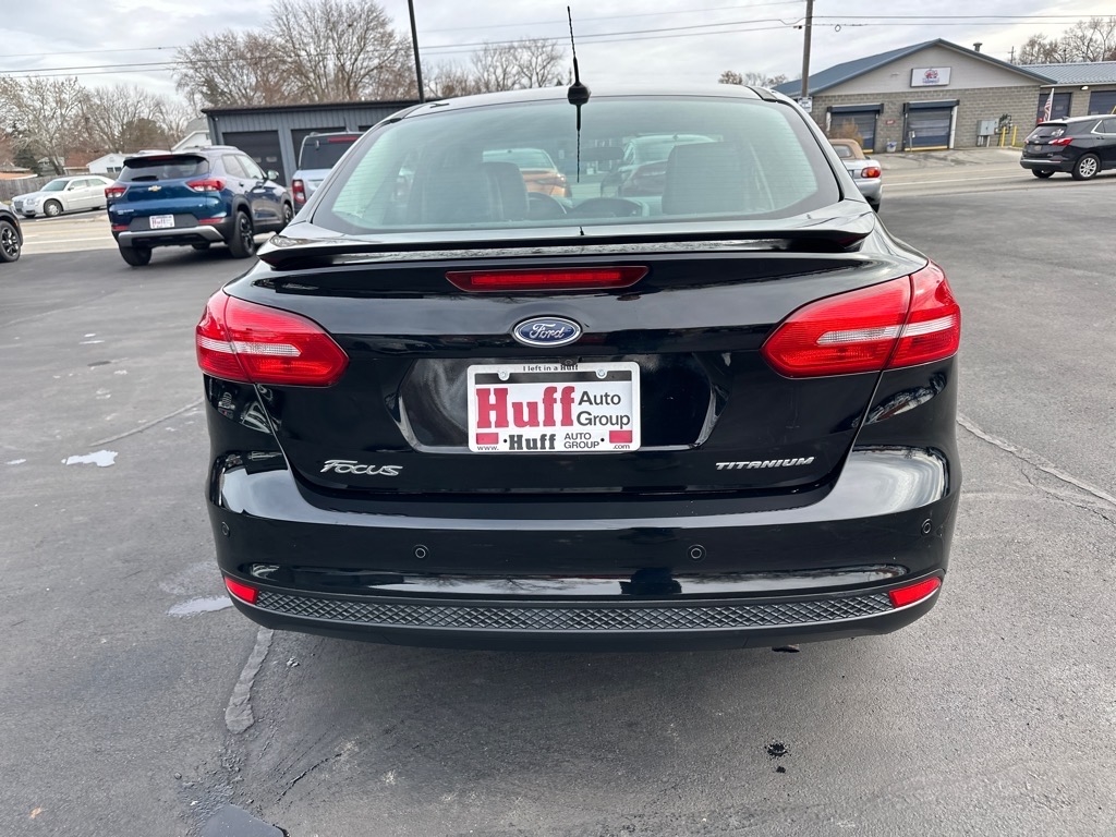 Ford Focus Titanium Sedan 2018