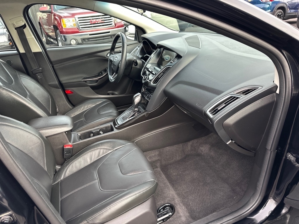 Ford Focus Titanium Sedan 2018