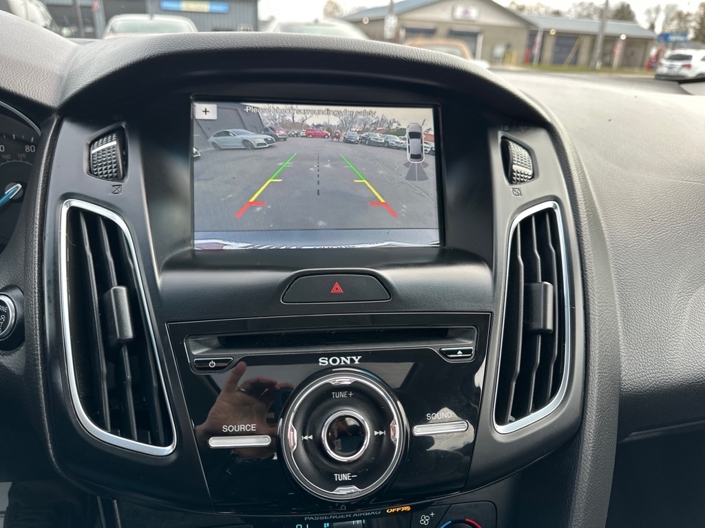 Ford Focus Titanium Sedan 2018