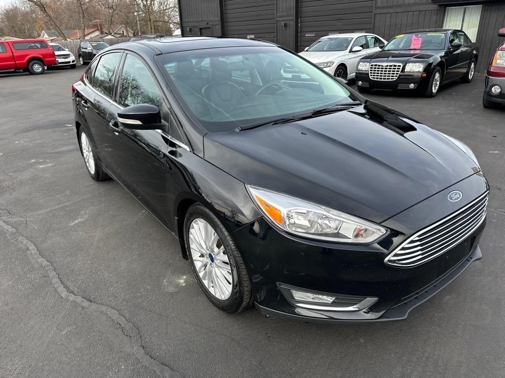 Ford Focus Titanium Sedan 2018