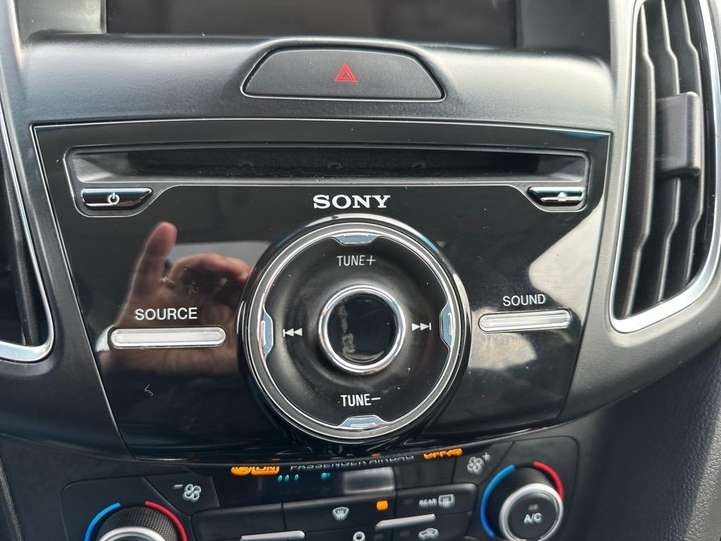 Ford Focus Titanium Sedan 2018